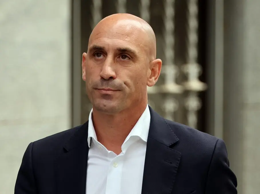 Luis Rubiales, disgraced ex-Spain football chief, to appeal against court verdict in 'Hermoso kissing' case Luis Rubiales, disgraced ex-Spain football chief, to appeal against court verdict in 'Hermoso kissing' case