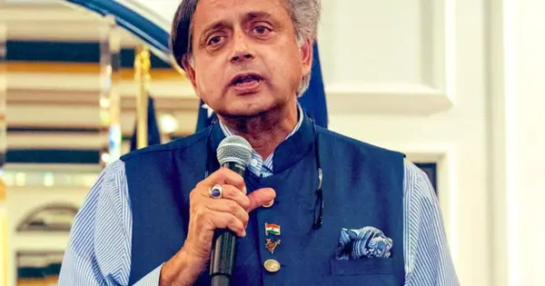 Tharoor Criticizes Pakistan in Fluent French at Moscow Event