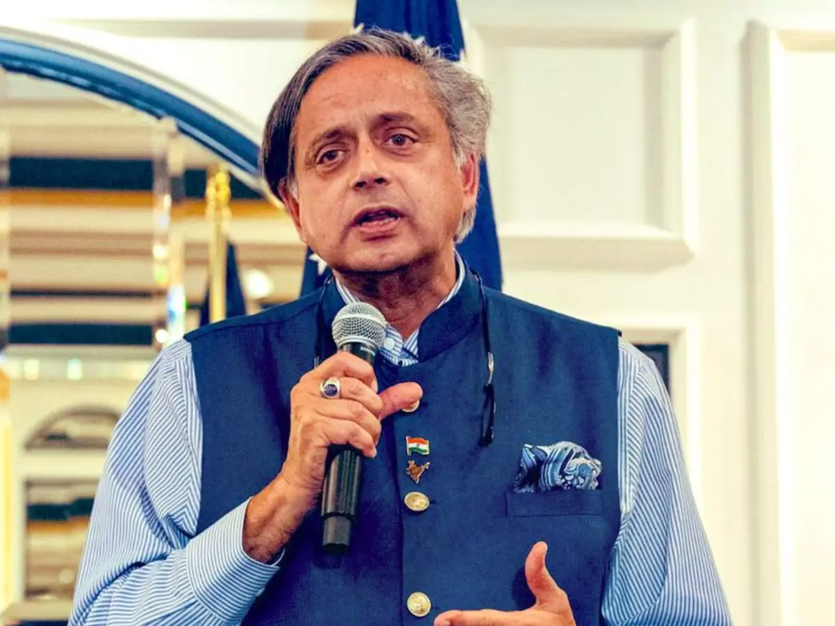 'They train terrorists': Shashi Tharoor slams Pakistan in meeting with Russian officials, stuns all with fluent French - Watch viral video 'They train terrorists': Shashi Tharoor slams Pakistan in meeting with Russian officials, stuns all with fluent French - Watch viral video
