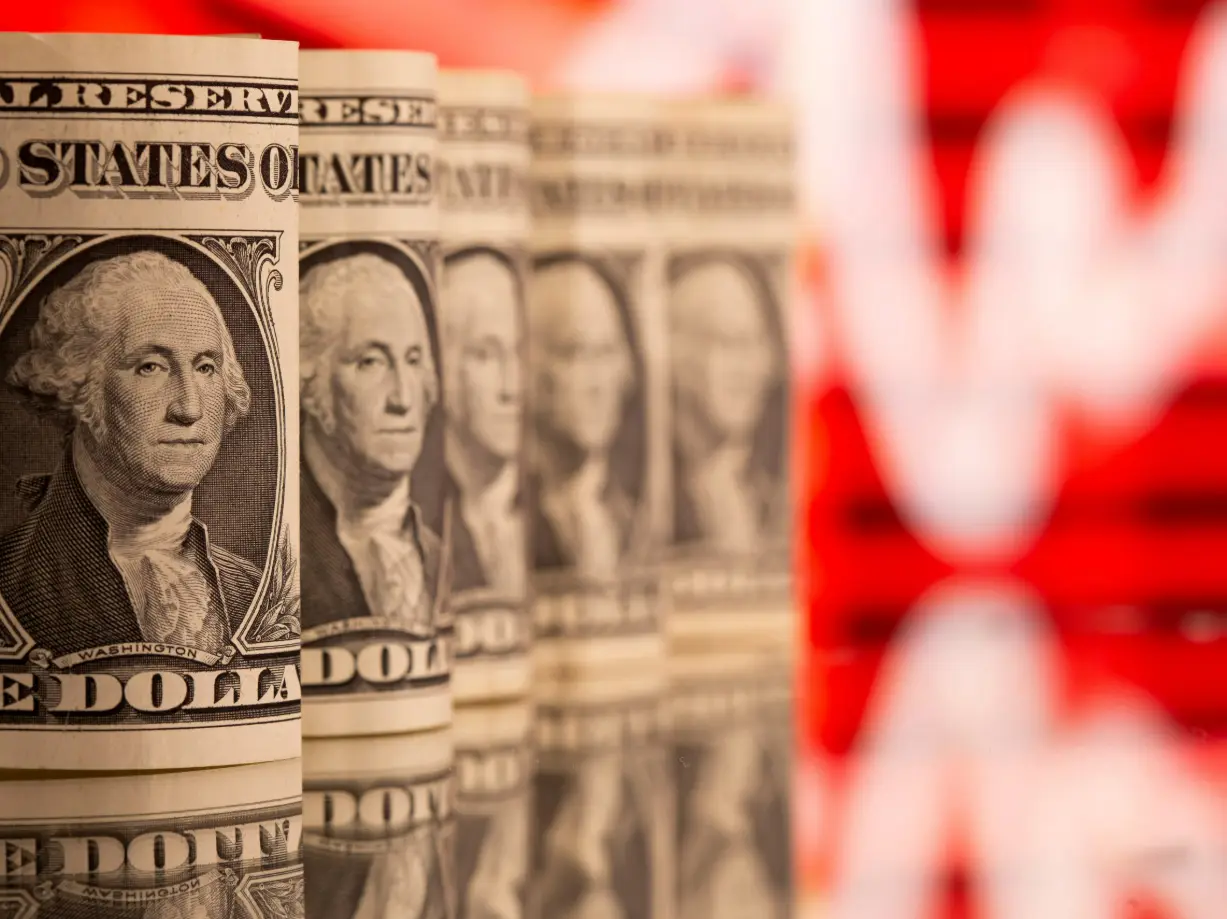 Dollar hits 3-year low as Trump eyes Fed shake-up Dollar hits 3-year low as Trump eyes Fed shake-up
