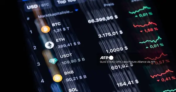 Trump-Linked Firm Plans Stablecoin Audit and Crypto App