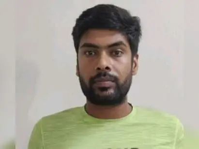 Price of honesty: Honey-trapped by ‘Priya’, Navy staffer leaked secrets to Pakistan for less than $600 Price of honesty: Honey-trapped by ‘Priya’, Navy staffer leaked secrets to Pakistan for less than $600