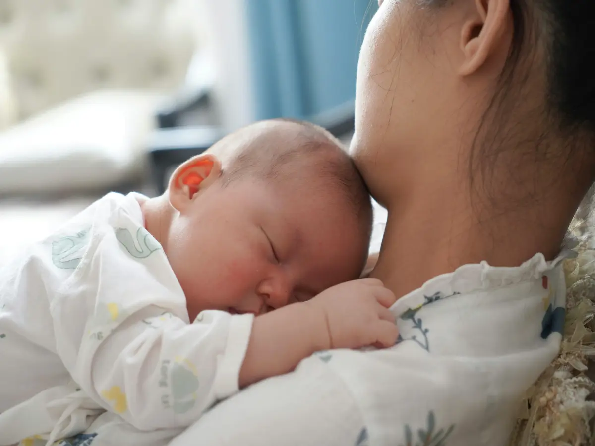 Unaware about pregnancy, Chinese woman reaches hospital with stomach pain, delivers baby an hour later Unaware about pregnancy, Chinese woman reaches hospital with stomach pain, delivers baby an hour later