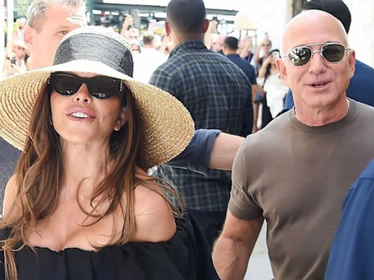 Jeff Bezos and Lauren Sanchez make first appearance post lavish wedding in Venice | Watch