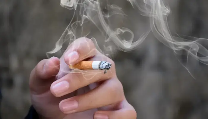 Can your smartwatch help you quit smoking? Here’s what you need to know