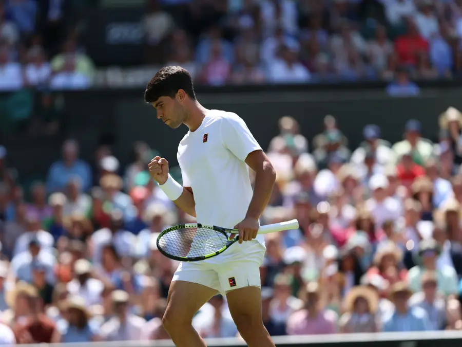 Wimbledon 2025: Carlos Alcaraz survives Fabio Fognini to win five-set thriller in first round