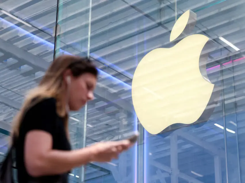 Apple weighs OpenAI or Anthropic to power revamped Siri