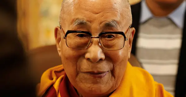 Dalai Lama's 'Broken' Mandarin: A Surprising First Language