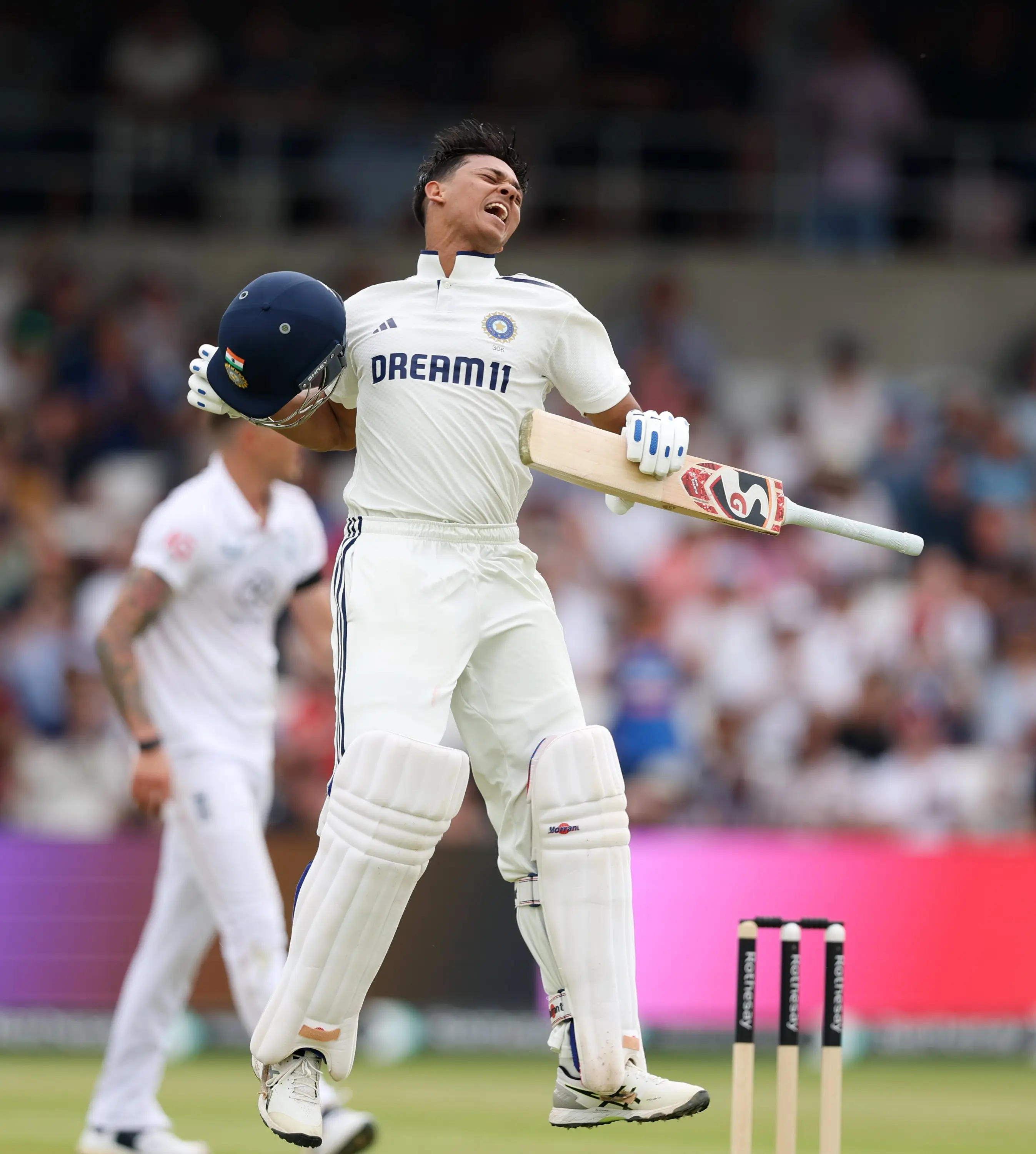 Jasiwal starts off Headingley Test with HISTORIC milestone