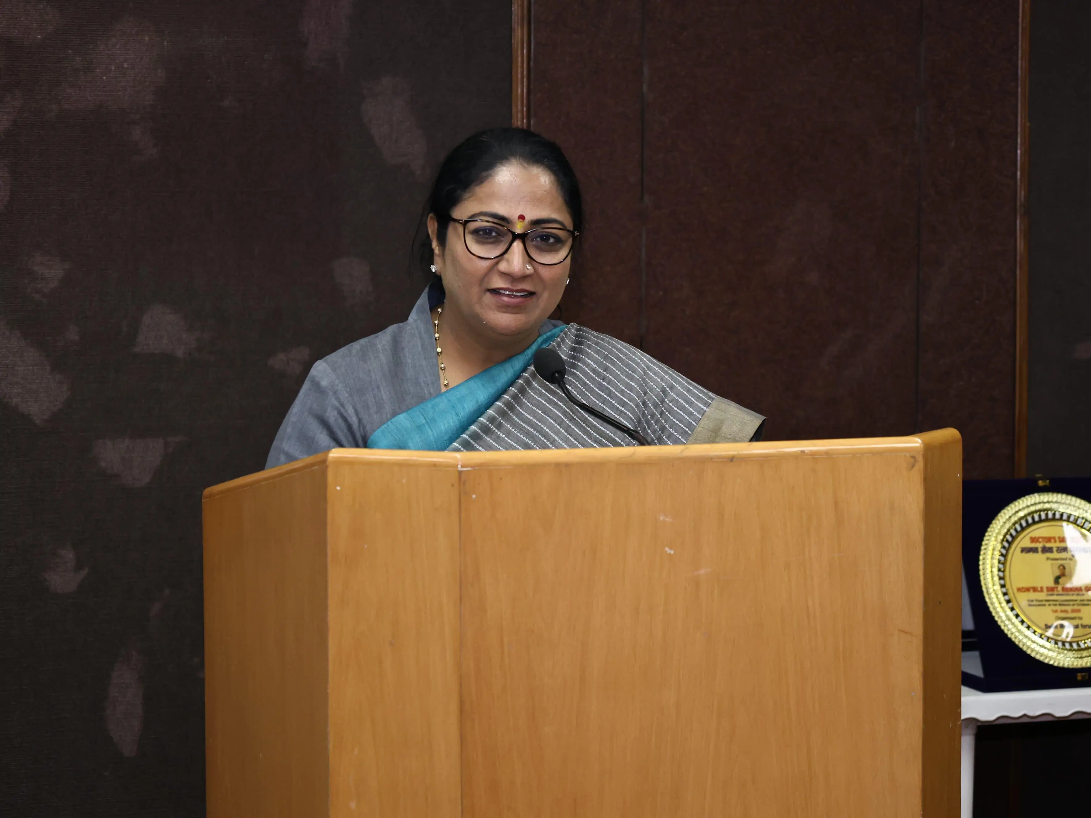 Night shifts for women, layoff rules, and more: New labour laws in Delhi soon - Everything we need to know Night shifts for women, layoff rules, and more: New labour laws in Delhi soon - Everything we need to know