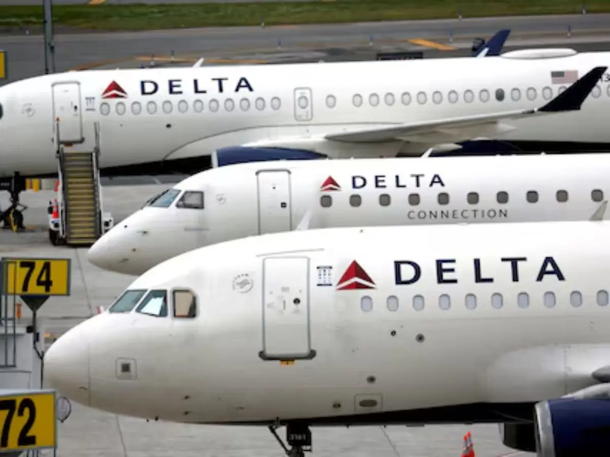 Delta Airlines' Boeing 737 landed safely despite losing a wing flap mid-flight — here’s how! Delta Airlines' Boeing 737 landed safely despite losing a wing flap mid-flight — here’s how!
