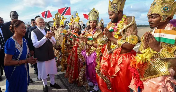 PM Modi kommt in Trinidad und Tobago an und gibt Einblicke in seine ...