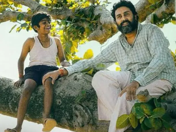 Kaalidhar Laapata review: Abhishek Bachchan and Daivik Bhagela's film is a sweet tale of lost and found bonds Kaalidhar Laapata review: Abhishek Bachchan and Daivik Bhagela's film is a sweet tale of lost and found bonds