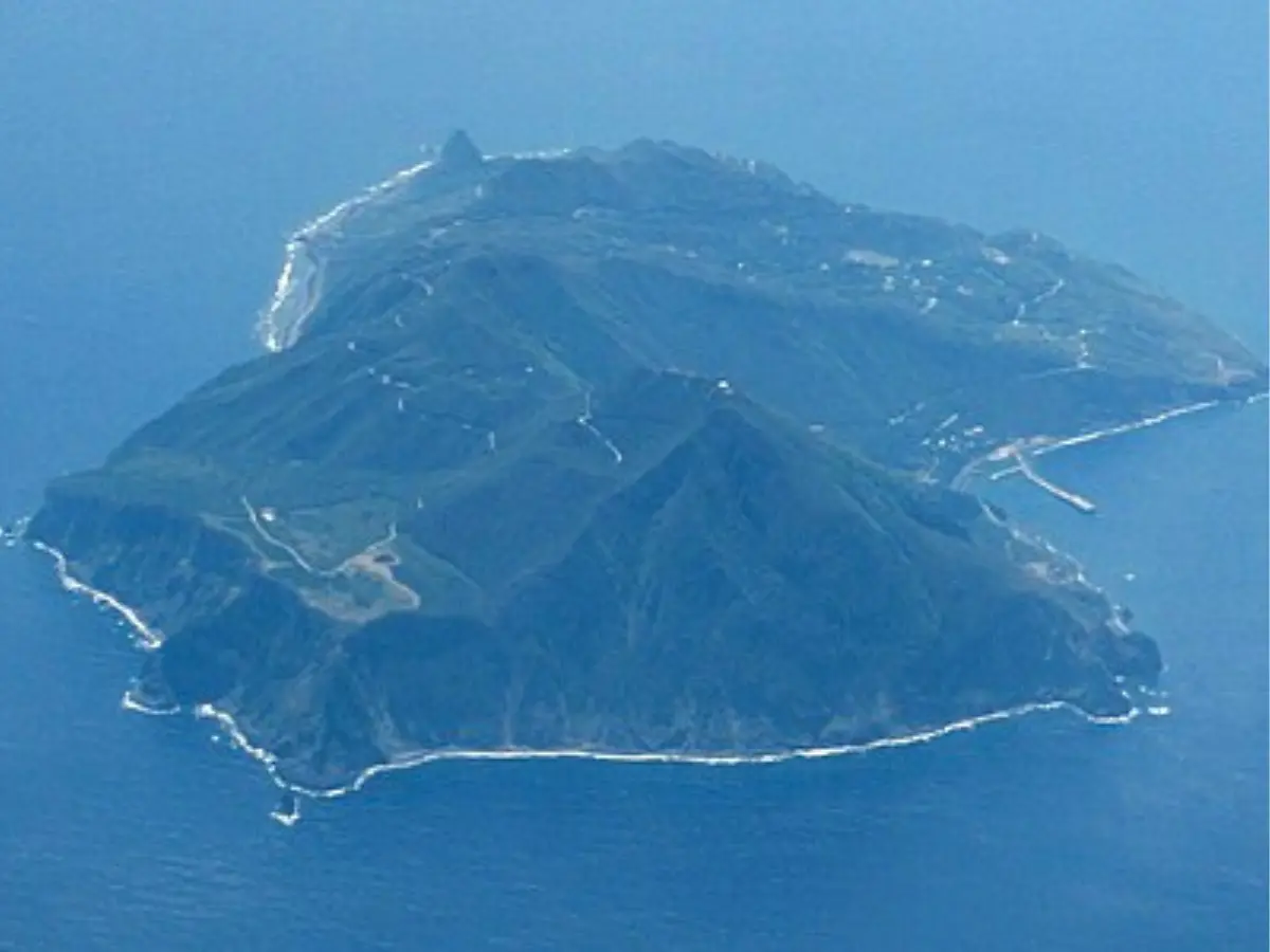 Amid manga scare, Japanese island village jolted by 1,031 earthquakes evacuated overnight Amid manga scare, Japanese island village jolted by 1,031 earthquakes evacuated overnight