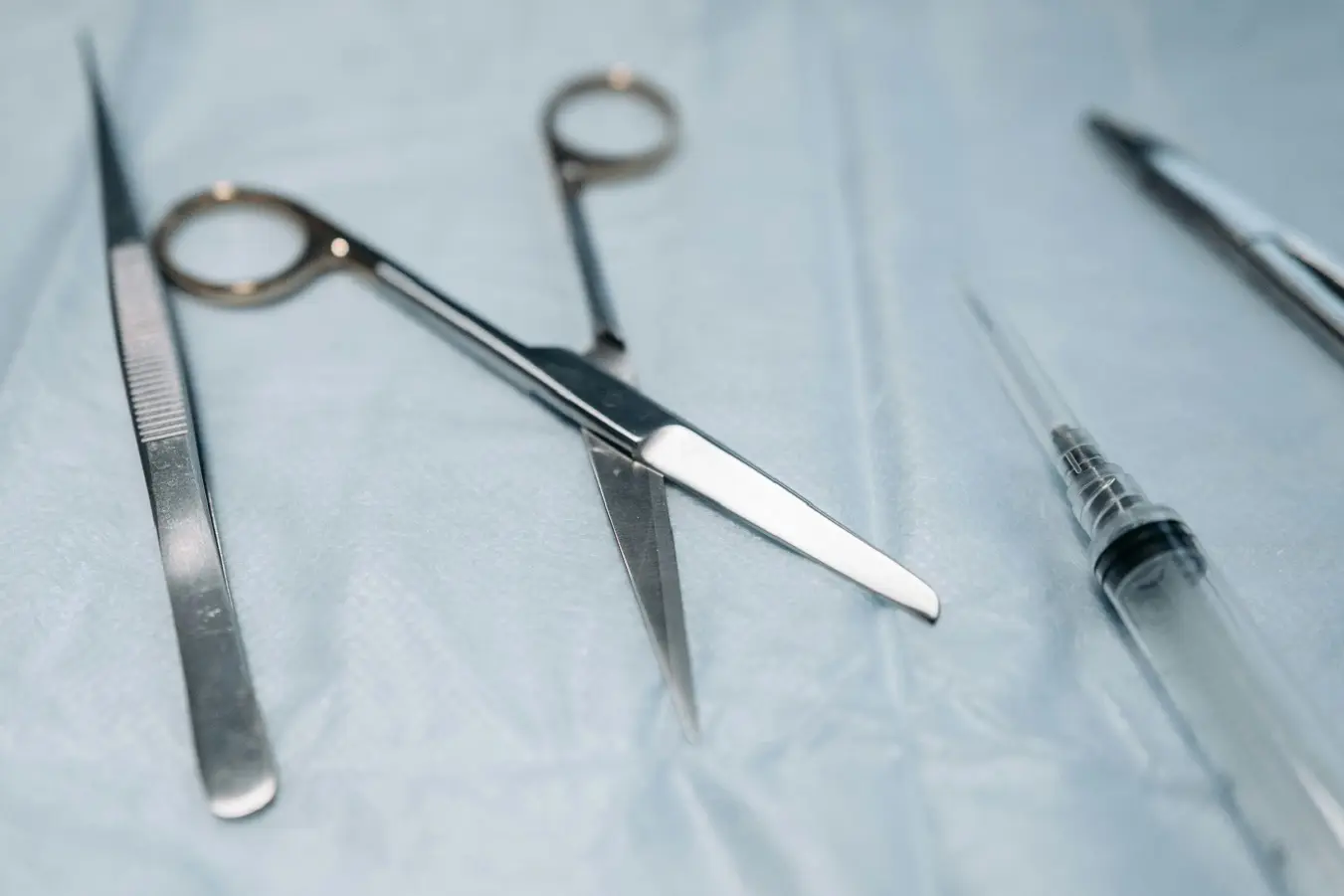 Man with infection goes to hospital for treatment, doctor removes his genitals