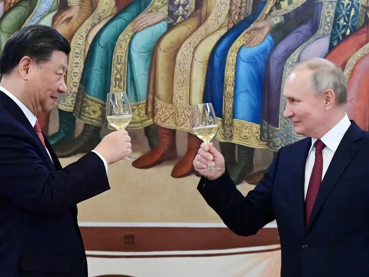 Nimmt die Bedeutung von BRICS ab? Warum Xi und Putin den Gipfel in ...