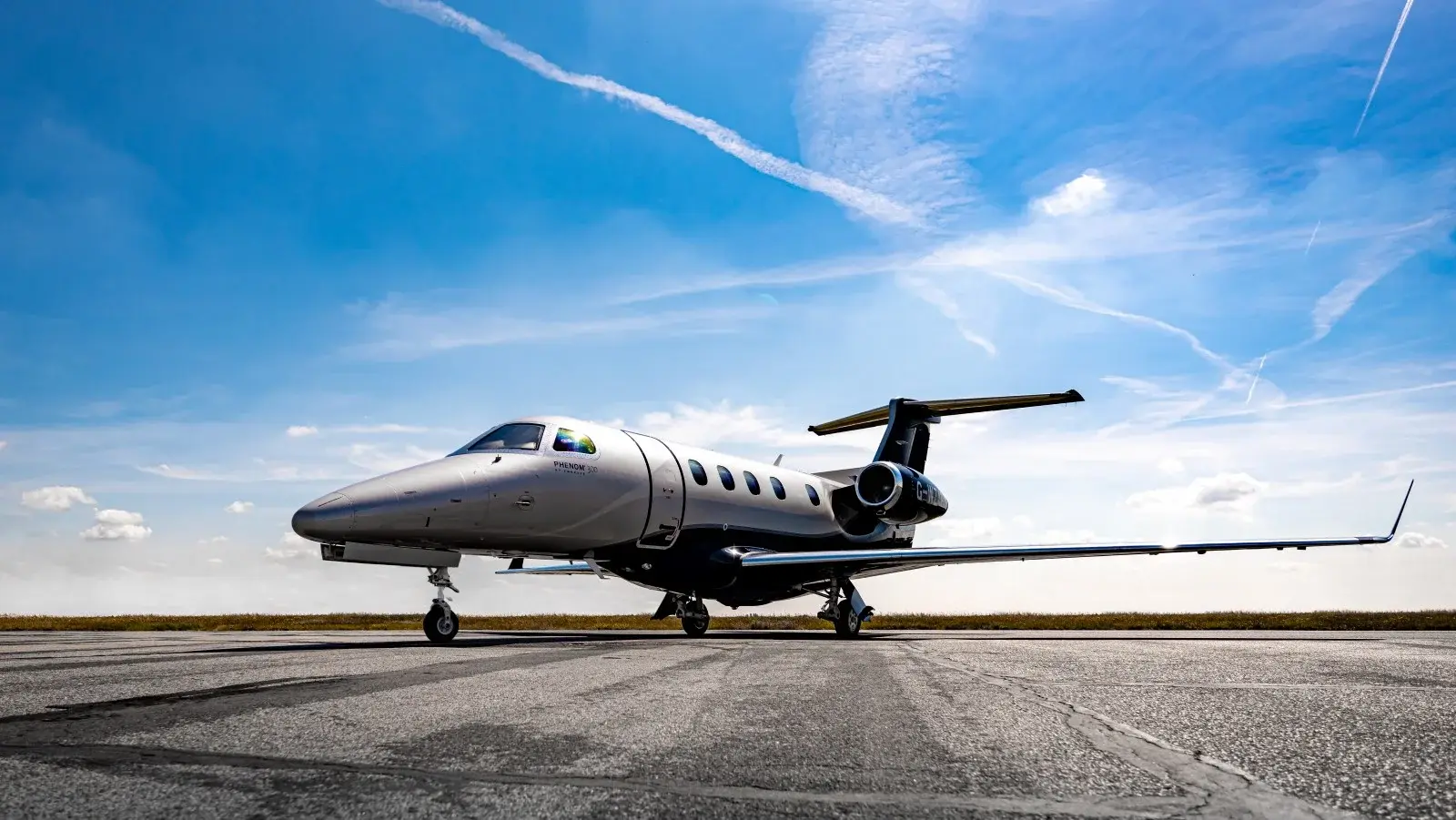 Embraer Phenom 300E