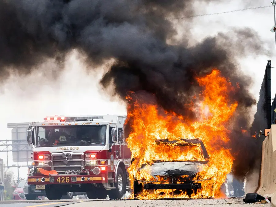 Holiday truns into tragedy: Indian couple and two children burnt alive in car accident in US's Dallas