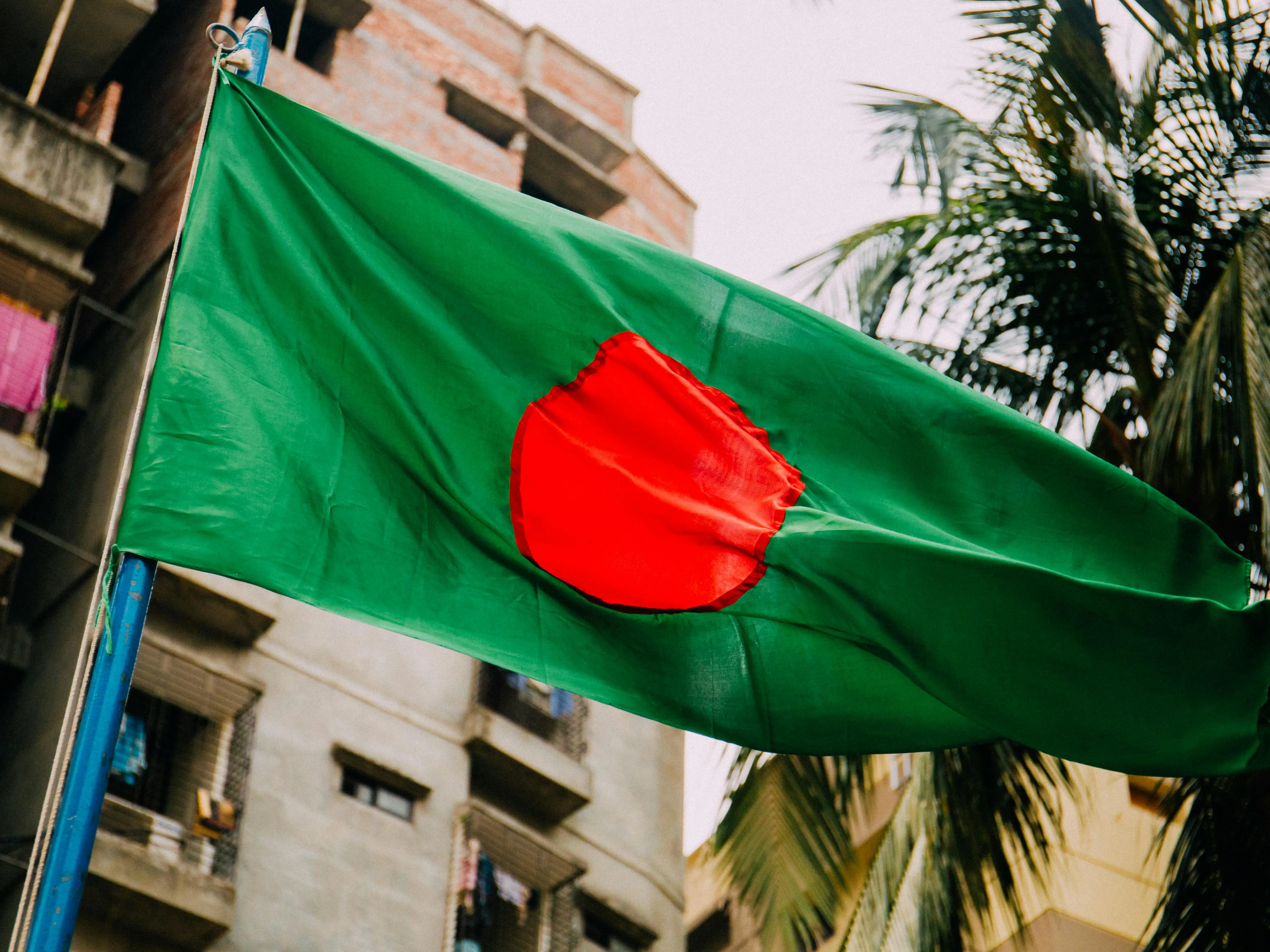 Bangladesh seeks deeper tariff cuts in talks with US as Trump imposes 35% levy Bangladesh seeks deeper tariff cuts in talks with US as Trump imposes 35% levy