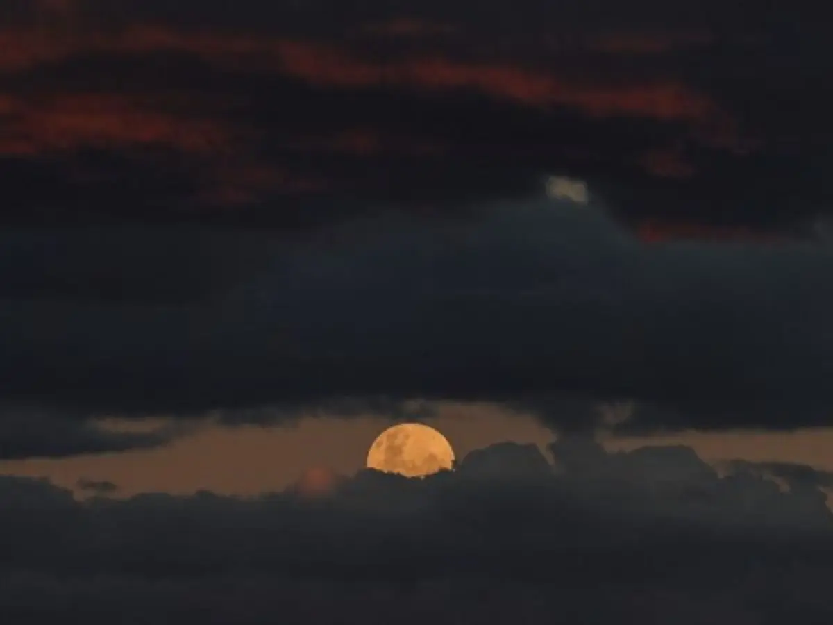 2025 Full Moon calendar: Dates, names, phases, best time to watch each one