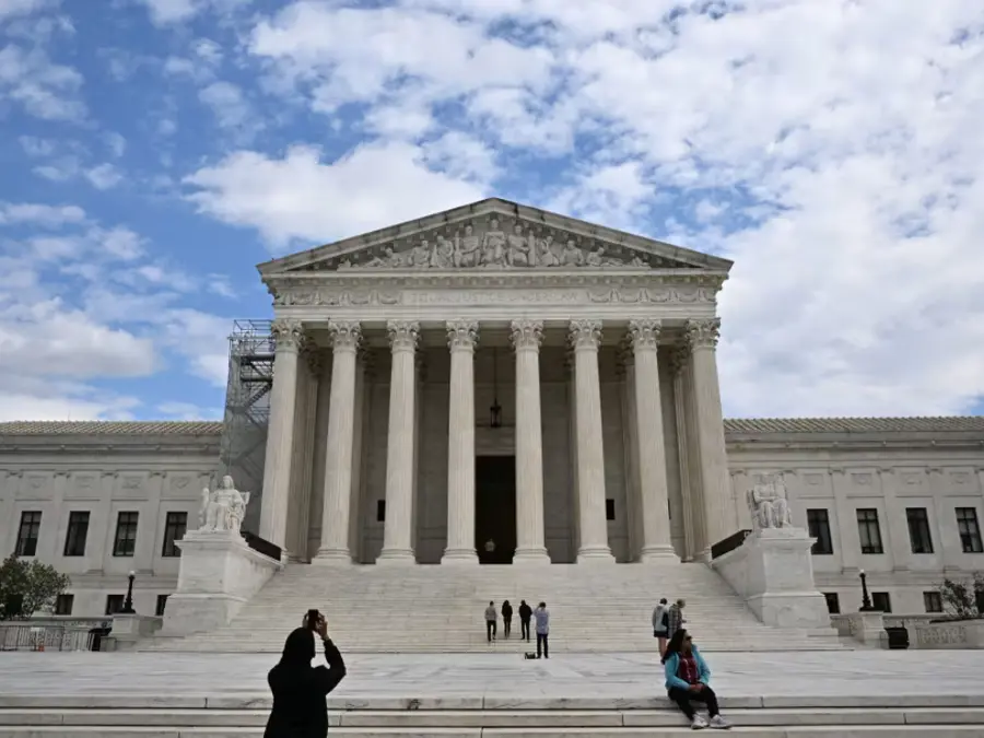 Federal judge halts Trump order stripping citizenship from US-born children