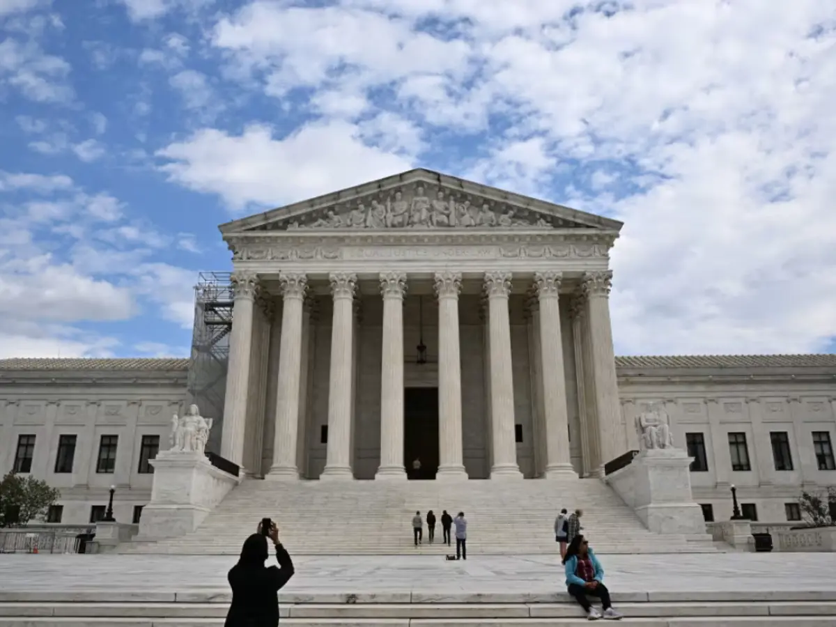 Federal judge halts Trump order stripping citizenship from US-born ...