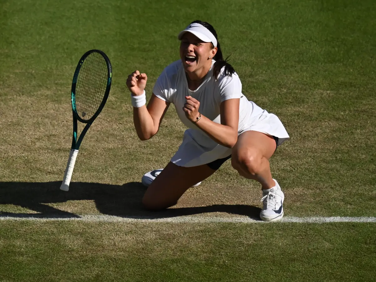 Wimbledon 2025: Amanda Anisimova upsets top seed Sabalenka to reach maiden ...
