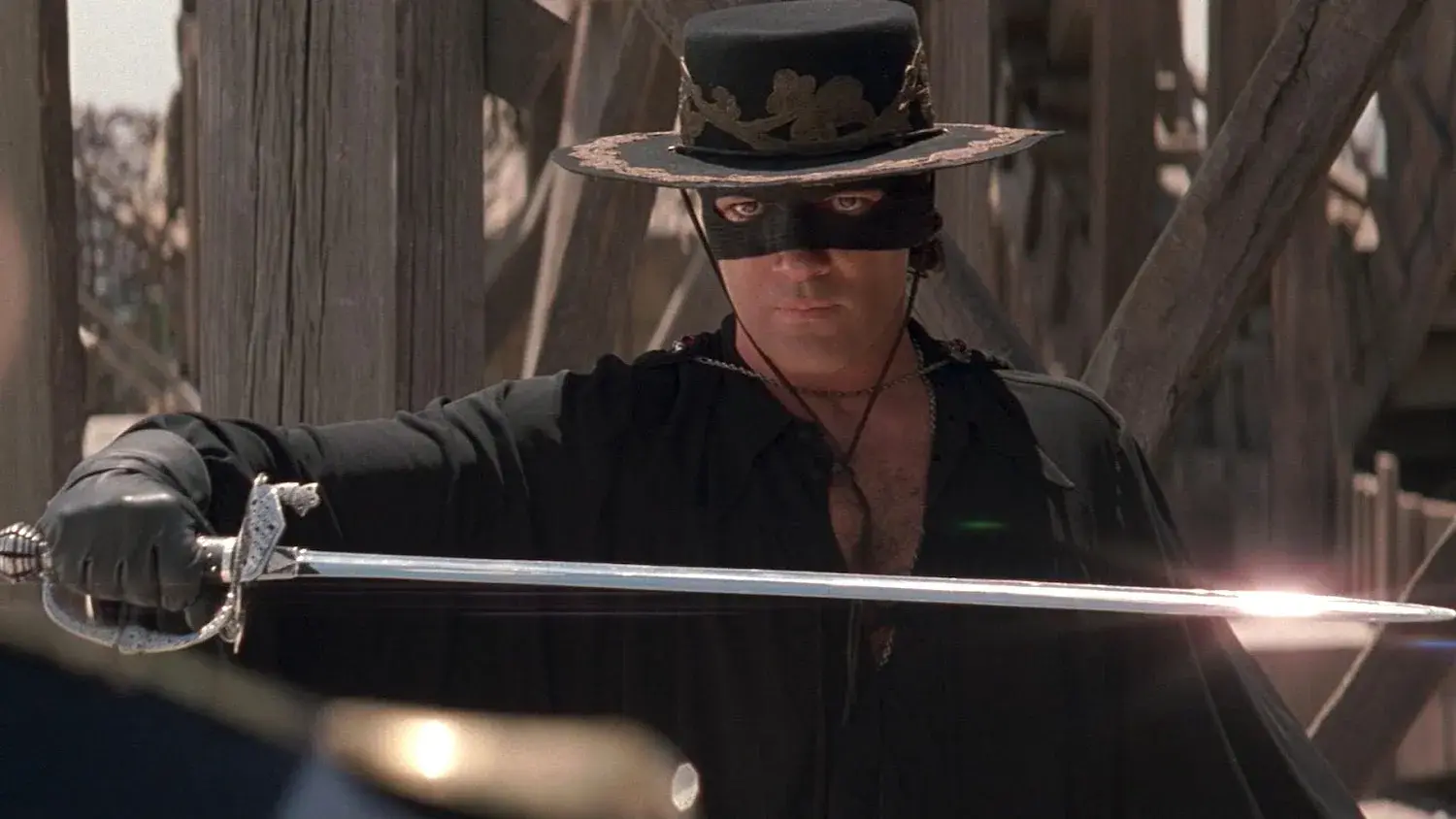 The Mask of Zorro (1998)