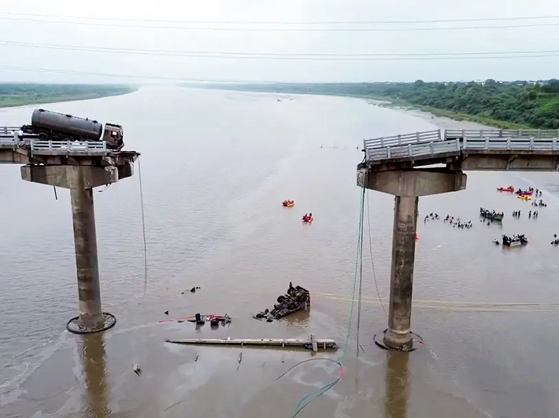 ‘Pedestal and articulation crushing’: Preliminary report reveals cause behind Gujarat bridge collapse ‘Pedestal and articulation crushing’: Preliminary report reveals cause behind Gujarat bridge collapse