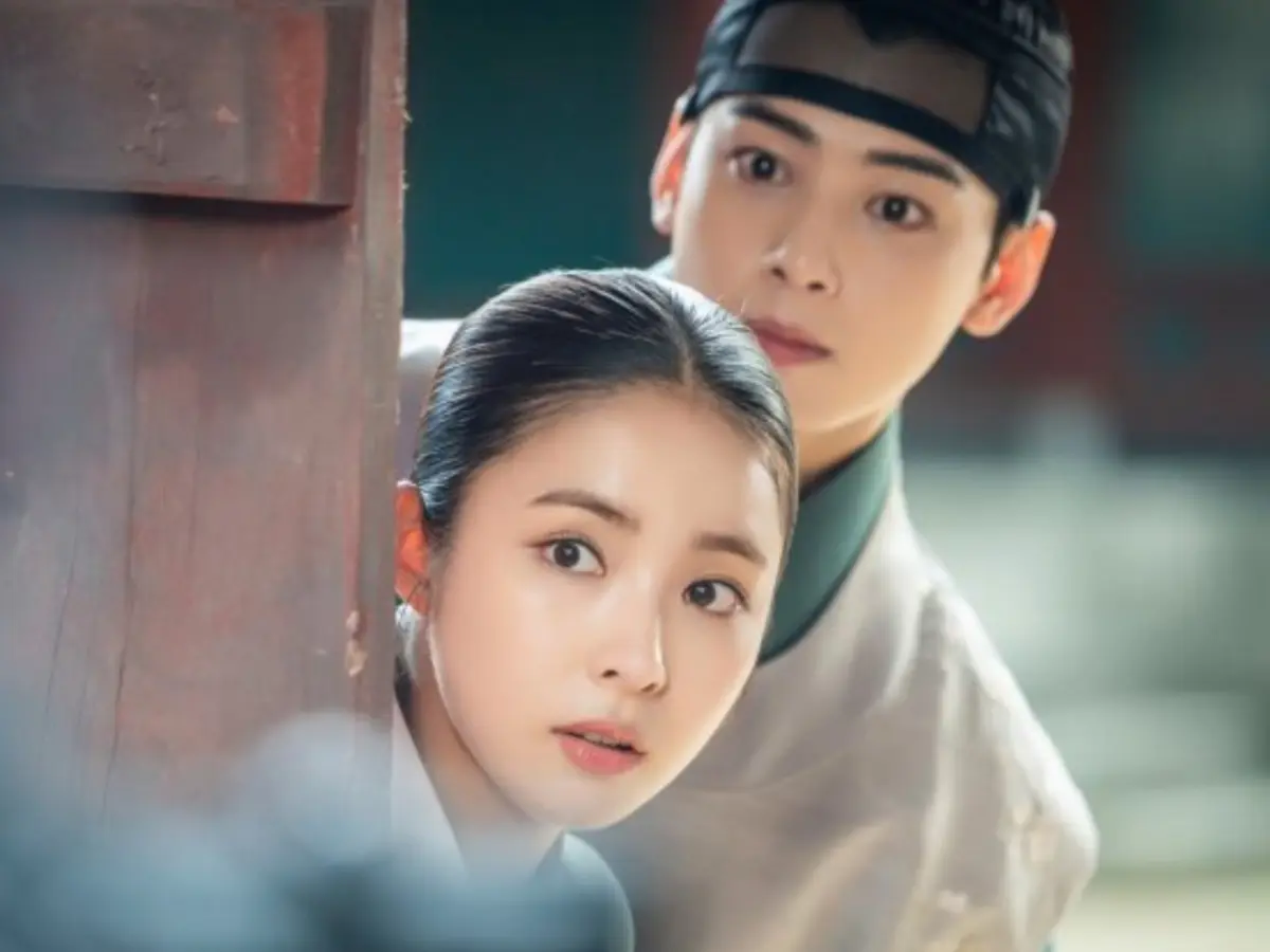 Rookie Historian Goo Hae-ryung