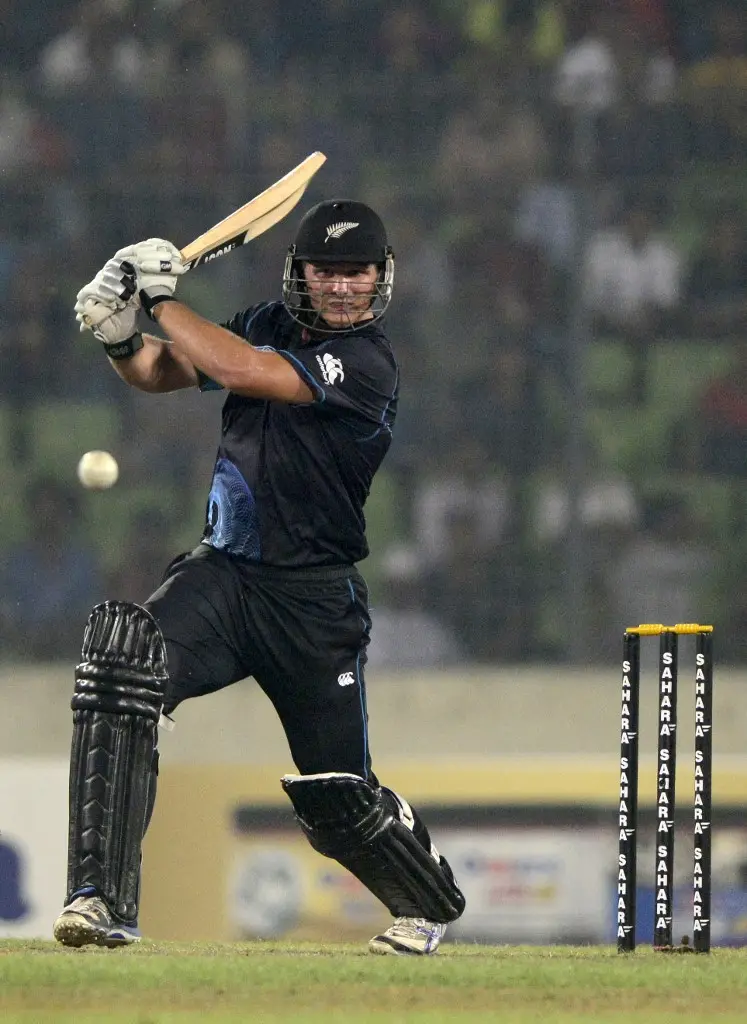 Corey Anderson (New Zealand) - 122 meters