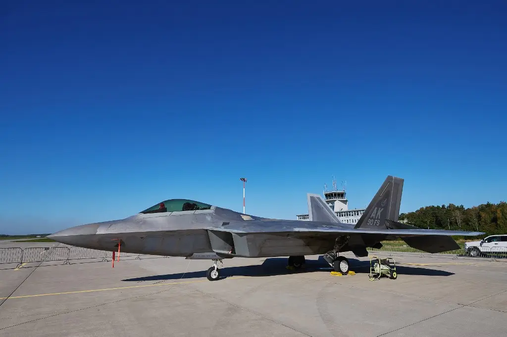 F-22 Raptor (USA)