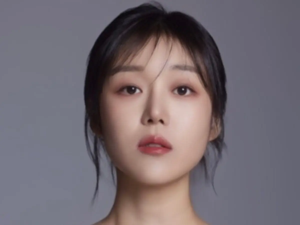 South Korean actress Kang Seo-ha passes away at 31 after battle with cancer South Korean actress Kang Seo-ha passes away at 31 after battle with cancer