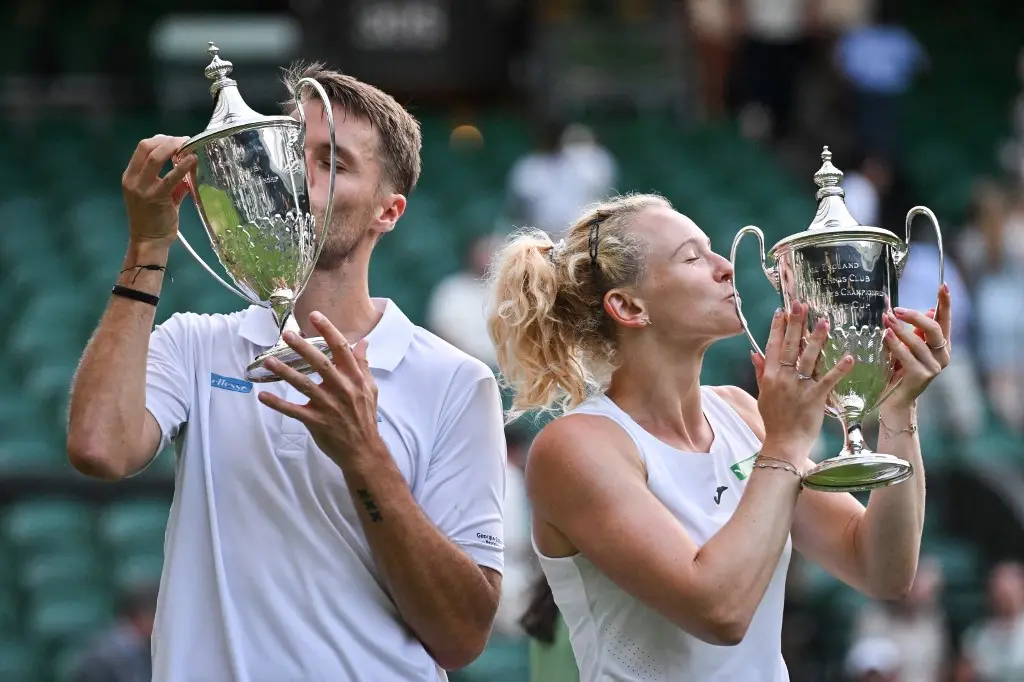 Mixed Doubles winners - Sander Verbeek and Katerina Siniaková