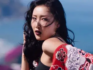 K-pop girl group Mamamoo member Hwasa reveals she has hearing loss