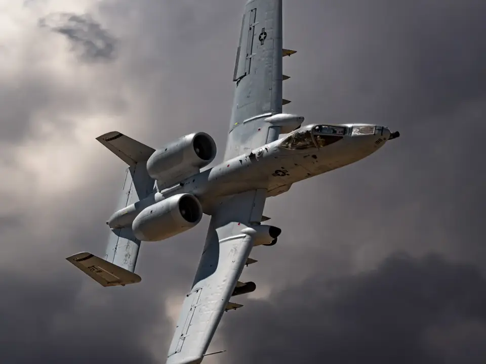 US tried to shoot down this jet 100 times, failed every time! Here’s why