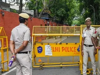 Delhi's St Thomas School, St Stephen's College, Mumbai's BSE get bomb threats