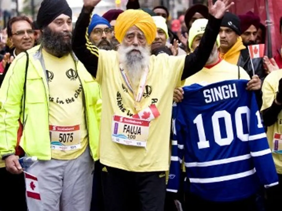Fauja Singh: Lost wife and son in mishaps, took up running at 89 — he dies ...
