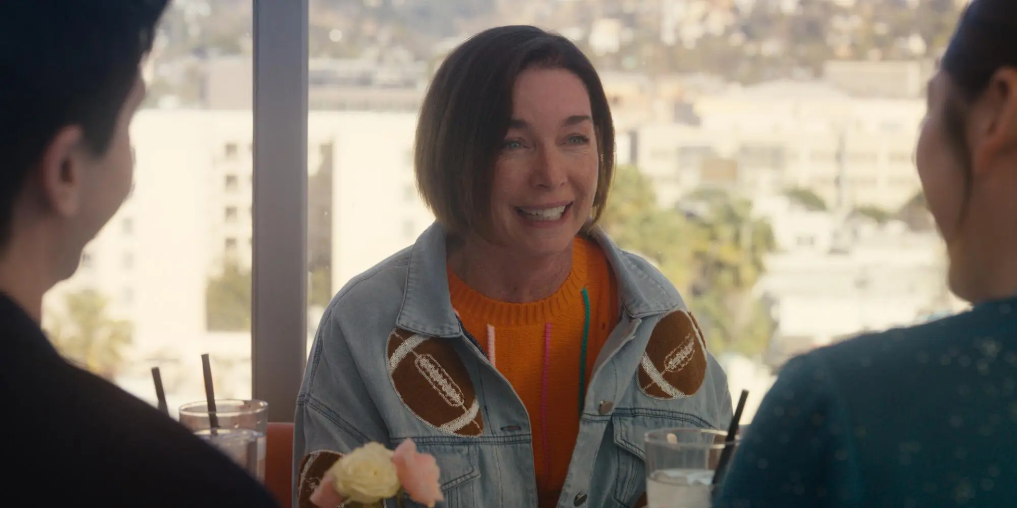 GUEST ACTRESS IN A COMEDY