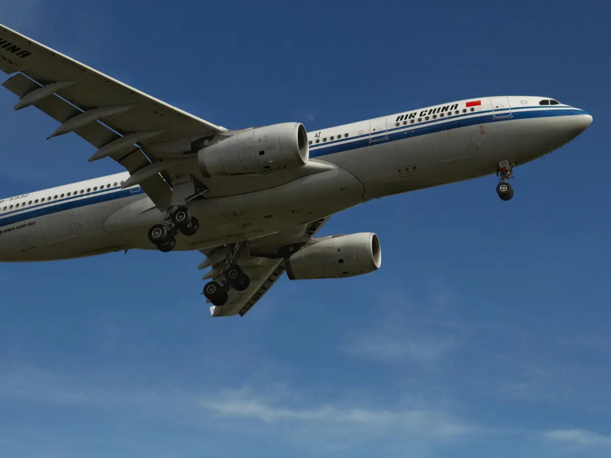 'Are you climbing...': Chinese flight abruptly changes altitude causing major collision scare over Siberia