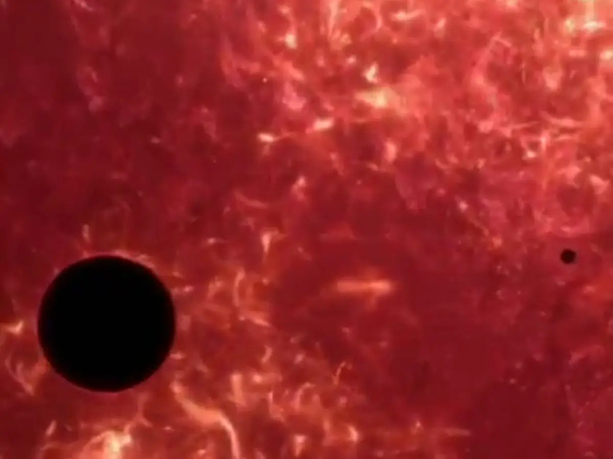 The Planets (2019)