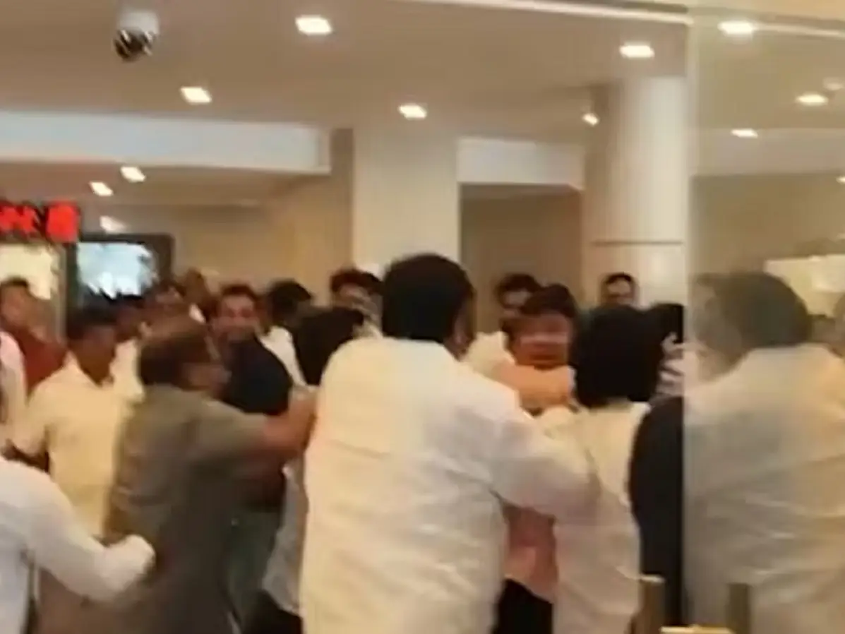 Supporters of BJP, Sharad Pawar’s NCP clash in Maharashtra Assembly lobby | Watch Supporters of BJP, Sharad Pawar’s NCP clash in Maharashtra Assembly lobby | Watch