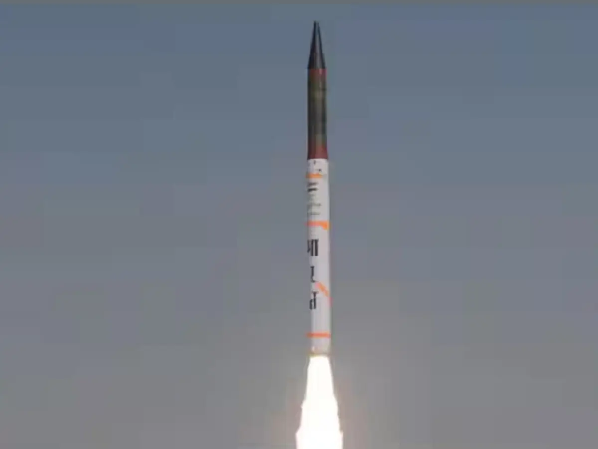 India test-fires Prithvi-II and Agni-I ballistic missiles successfully under nuclear command