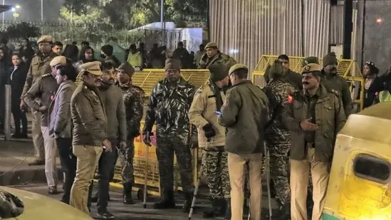 20 schools in Delhi receive bomb threats via mail; Police release details of the letter