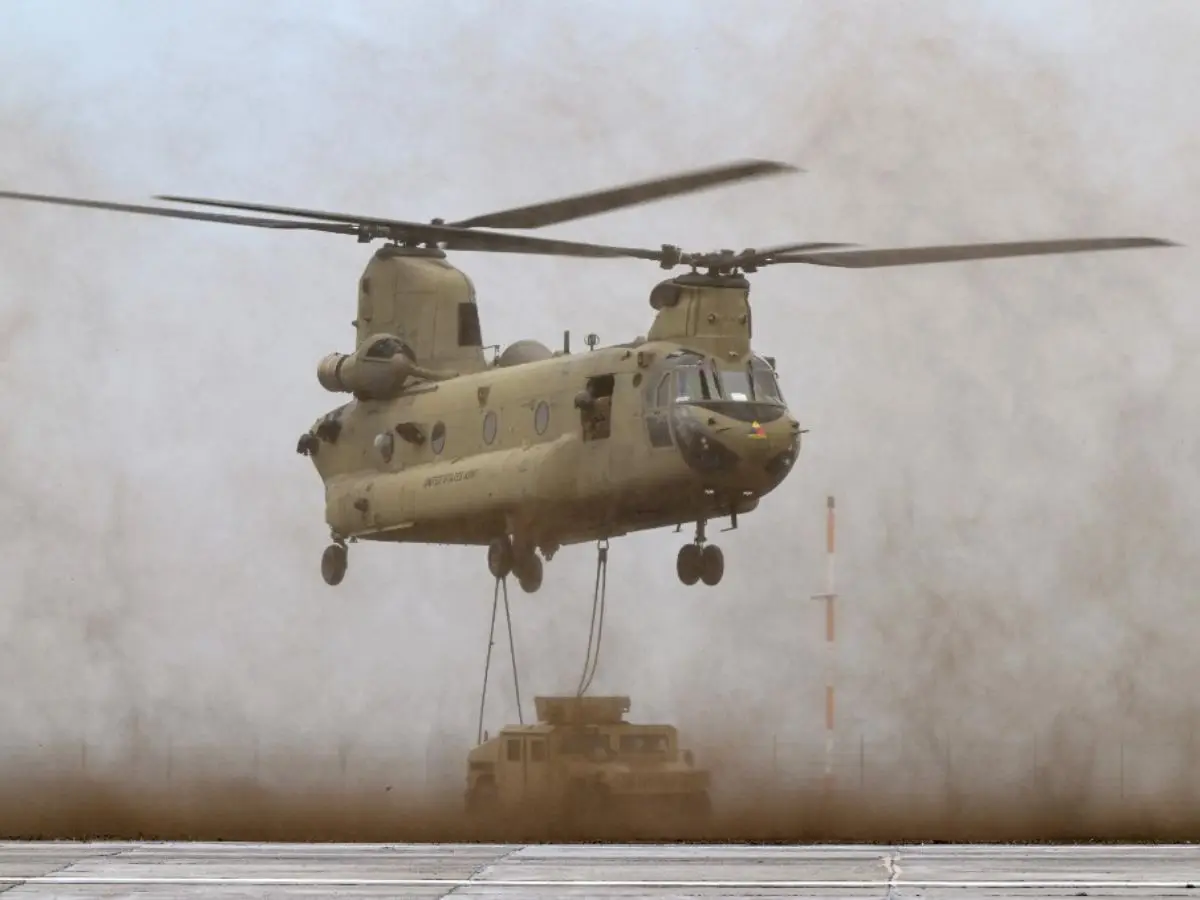 Boeing CH-47F Chinook