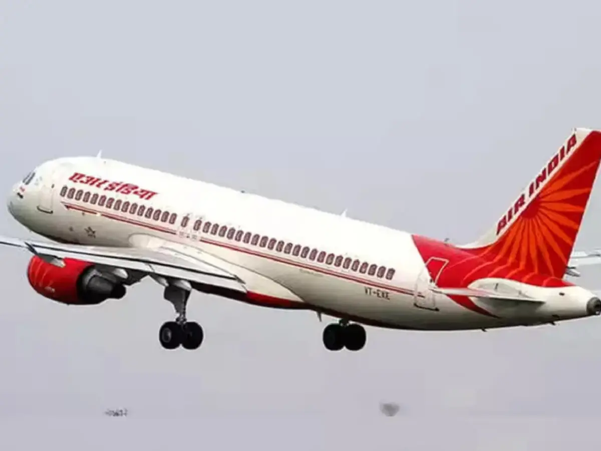 Boeing Dreamliner system can cut off fuel without pilot's intervention: Top aviation expert reveals amid ongoing Air India crash probe Boeing Dreamliner system can cut off fuel without pilot's intervention: Top aviation expert reveals amid ongoing Air India crash probe