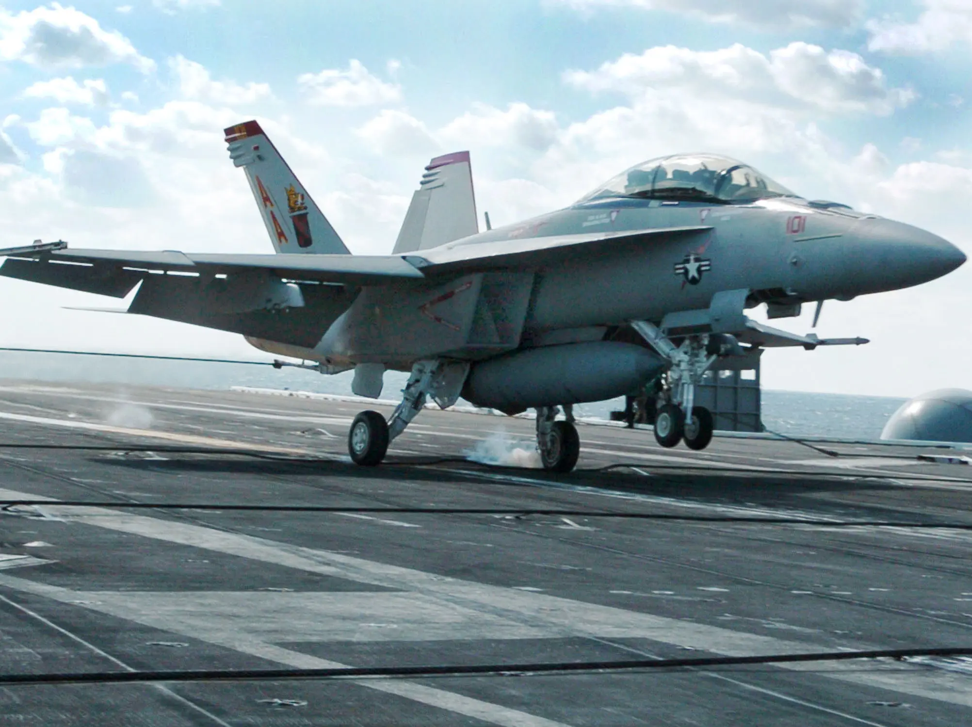 4 most bizarre fighter jet emergency landings ever 4 most bizarre fighter jet emergency landings ever