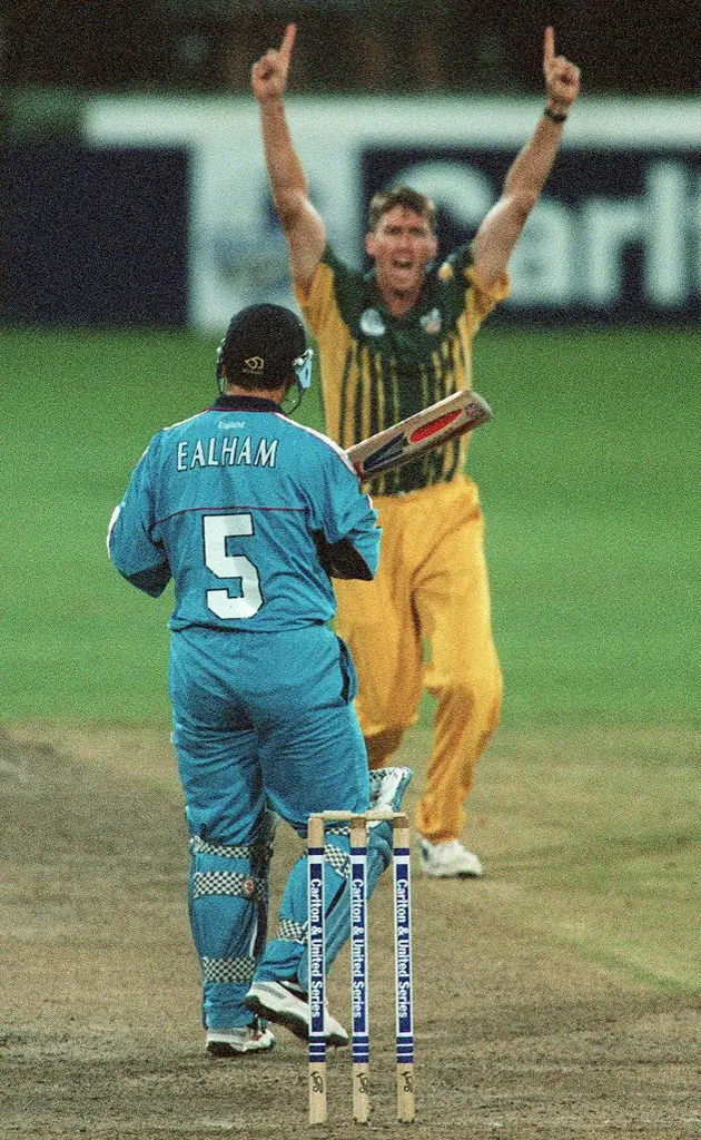 Glenn McGrath (Australia) - 200 matches