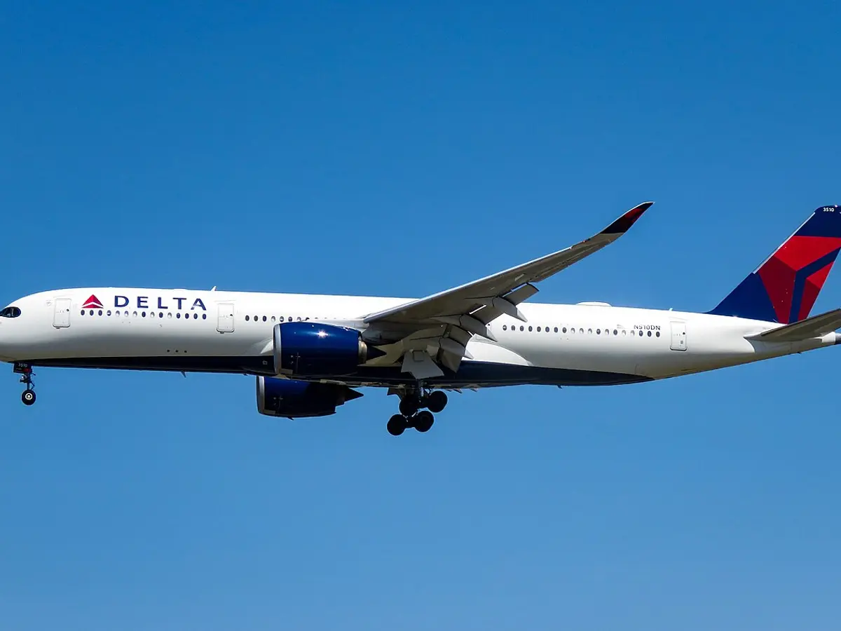 What is 'go-around' in aviation? Here's how Delta flight ...