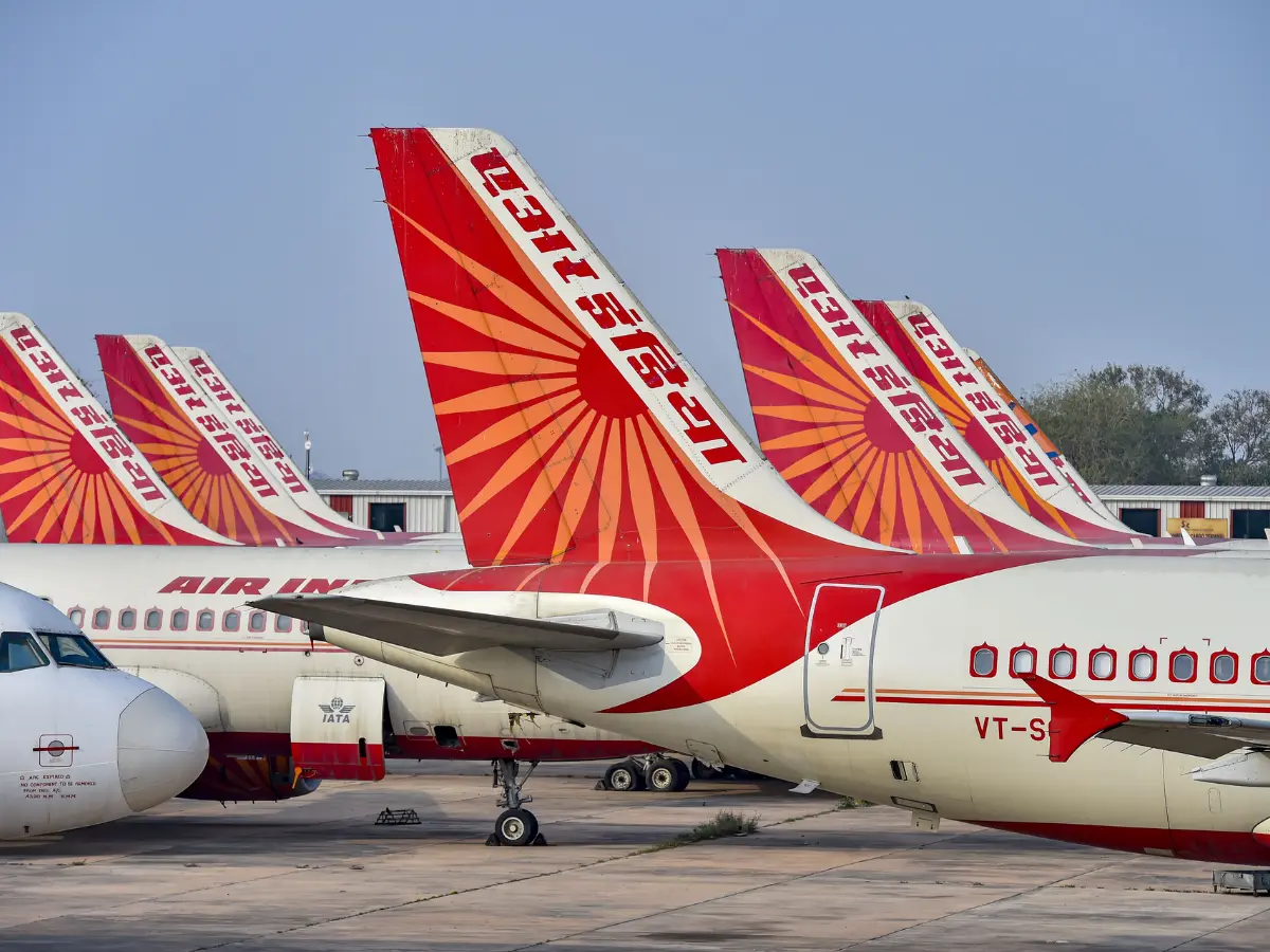 Major accident averted! Air India pilots hit brakes of plane racing at 155 ...